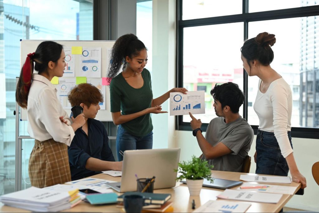 How to Build an Effective Digital Marketing Strategy for B2Bs | Ready Ads